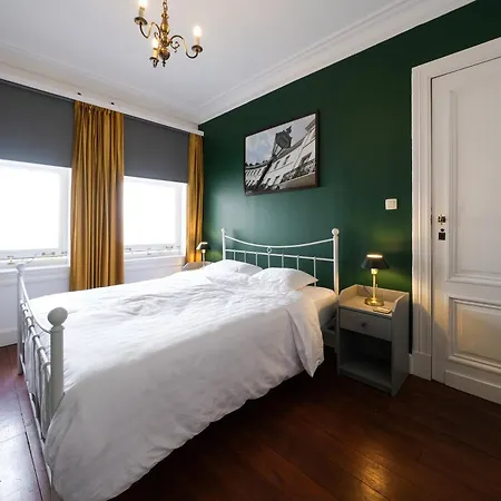 Your Homestay In A Bibliophile Mansion Antwerp Exterior photo